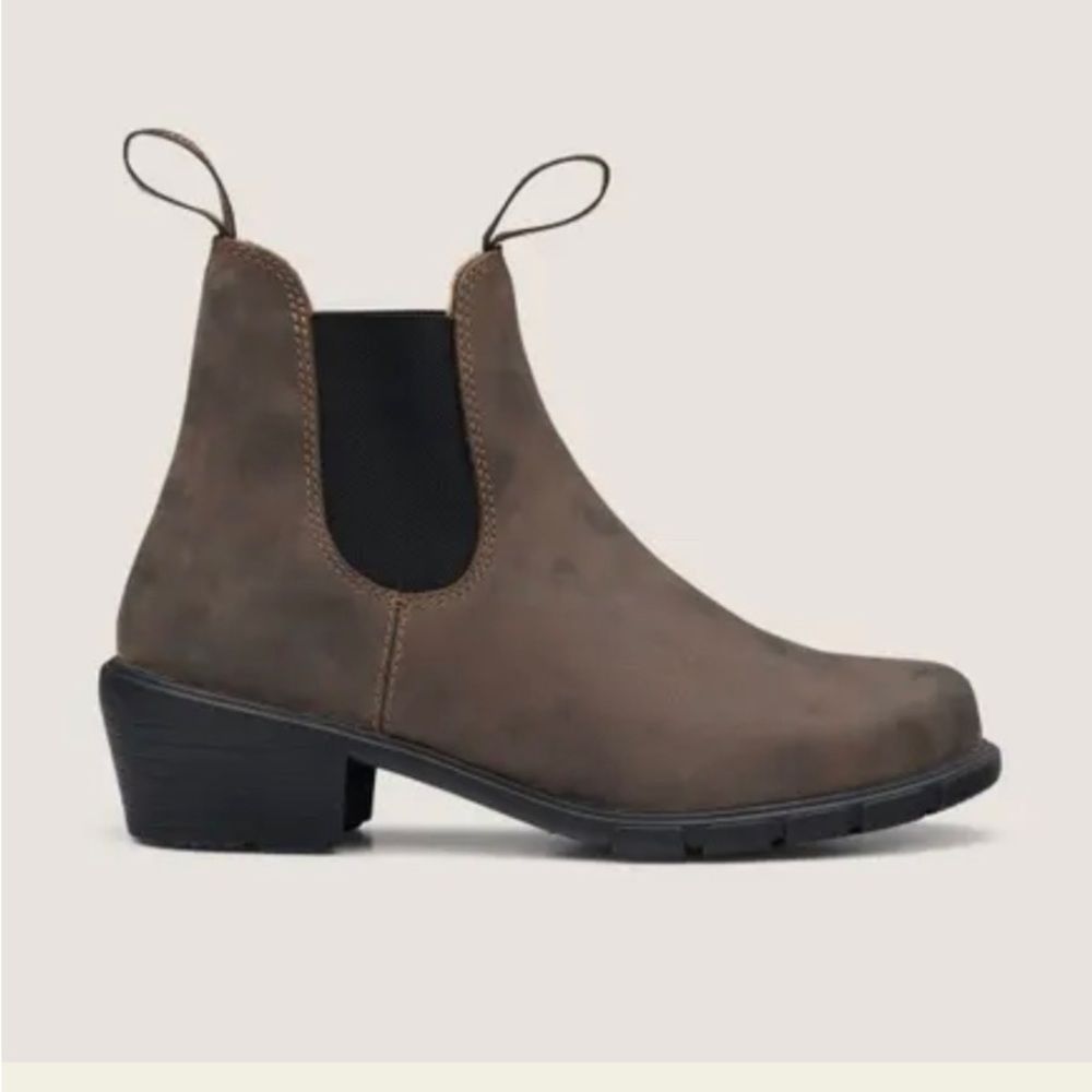 🔥RARE🔥Price firm!Blundstone Women Chelsea Heel Rustic Brown 4 AUS|7 US